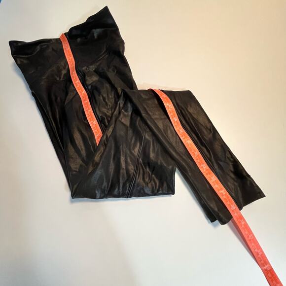 SPANX Leggings Size S Black Faux Leather - Picture 10 of 14